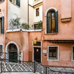 *** Hotel Casa Verardo Residenza D'epoca Italy